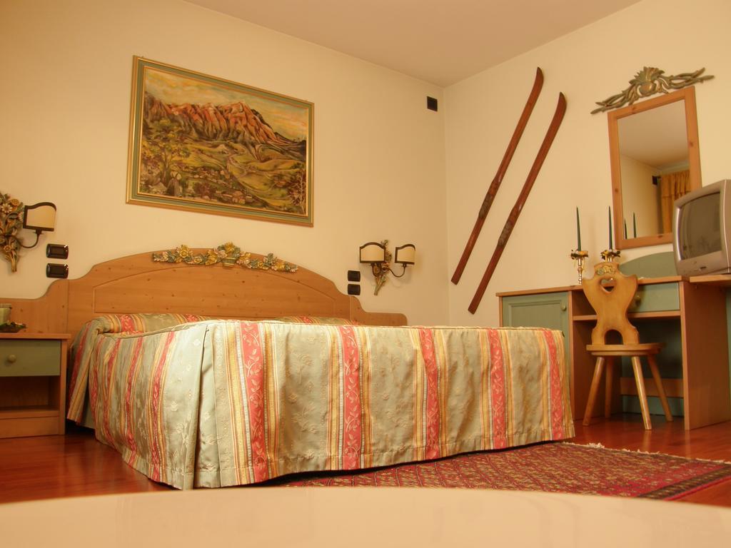 Residence Meuble' Cortina Quinto Di Treviso Екстер'єр фото